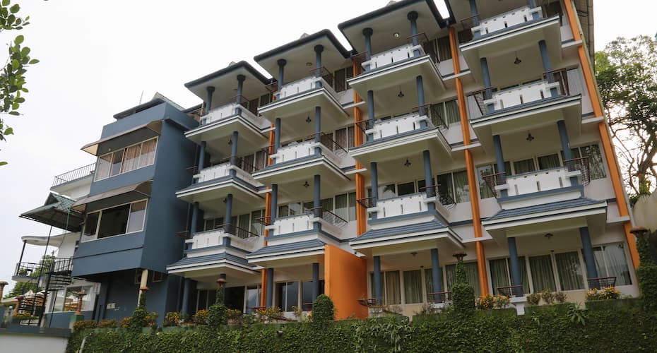 Brooklyn Palace Resort and Spa, Munnar 1